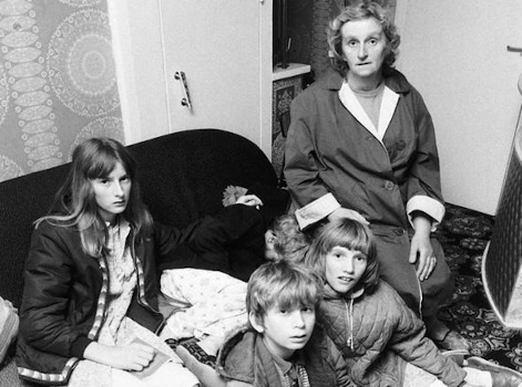 Peggy Hodgson et trois de ses enfants