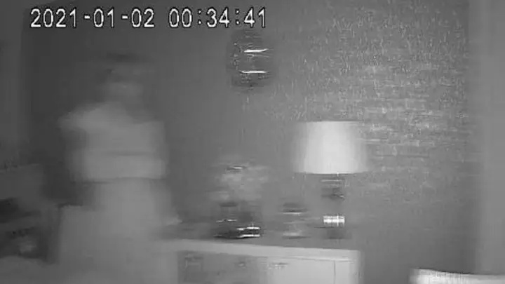 Fantôme filmé par une caméra de surveillance